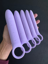 Load image into Gallery viewer, FemmeSense Silicone Dilator Set
